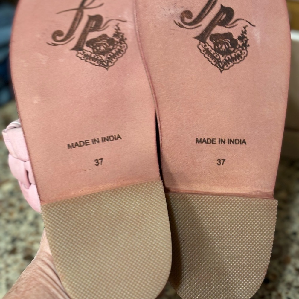 FREE PEOPLE Sandals River Pink Woven Leather Flats Sz 37 - Picture 7 of 12